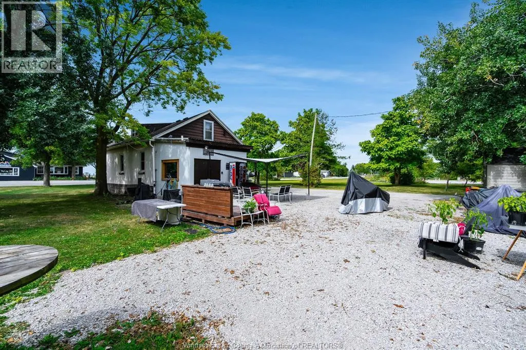 633 Point Pelee DRIVE