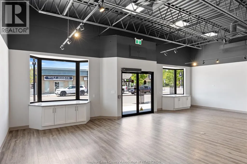 71 TALBOT ROAD North