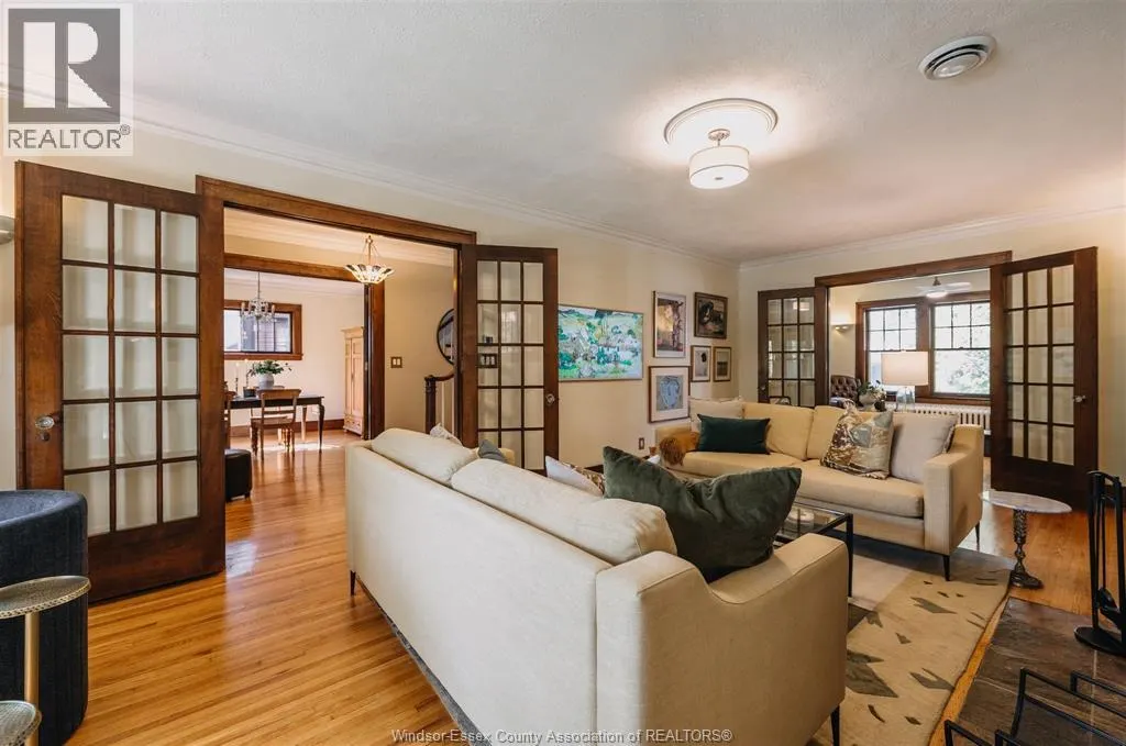 1245 Kildare ROAD