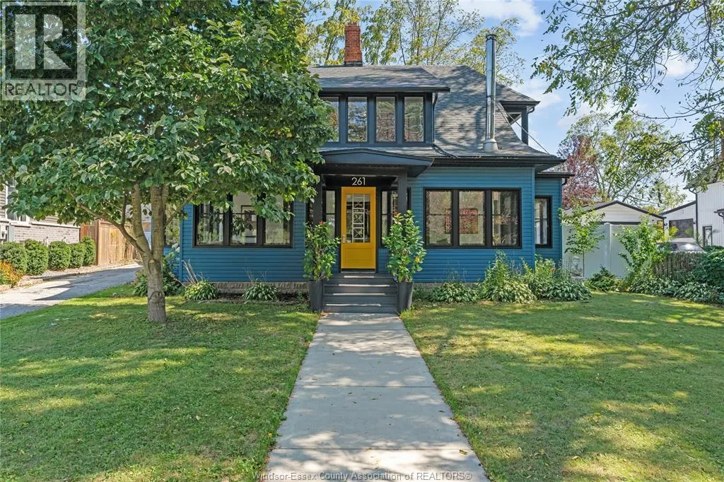 261 DIVISION STREET South