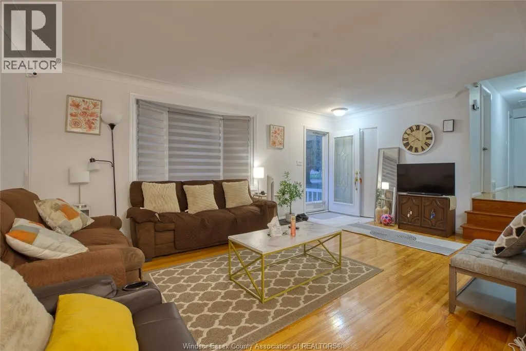 881 LOUNSBOROUGH