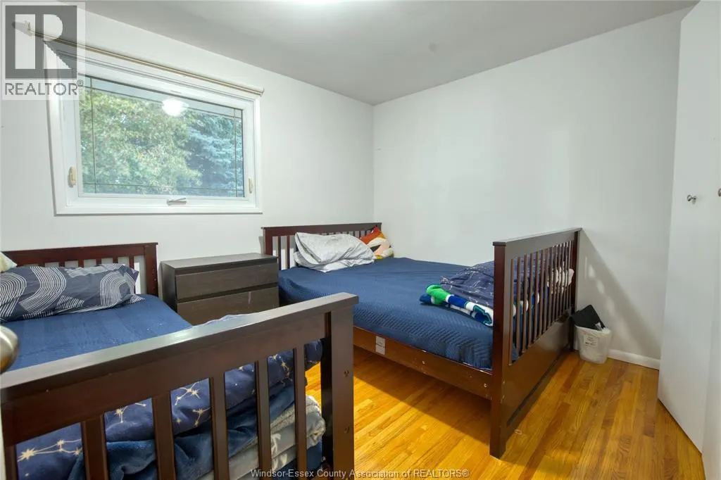 881 LOUNSBOROUGH