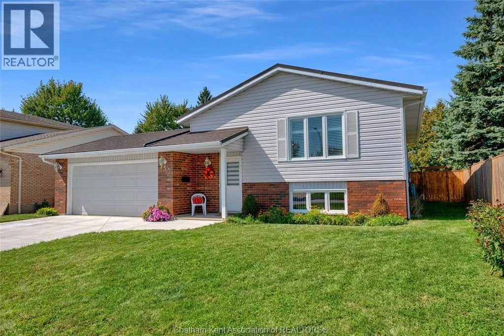 255 Valley ROAD