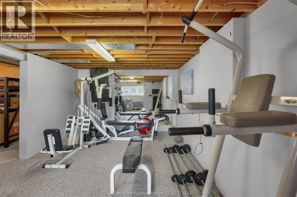 255 Valley ROAD