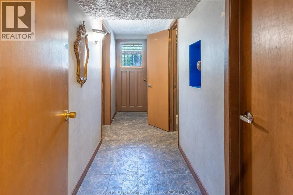 353 Cousineau ROAD