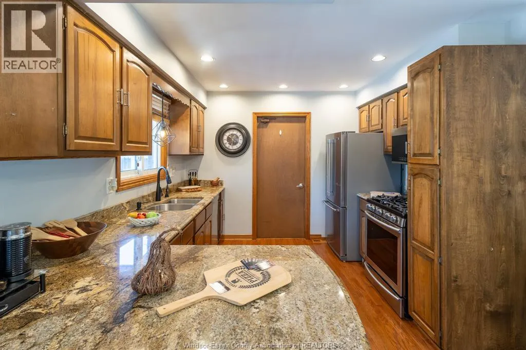 353 Cousineau ROAD
