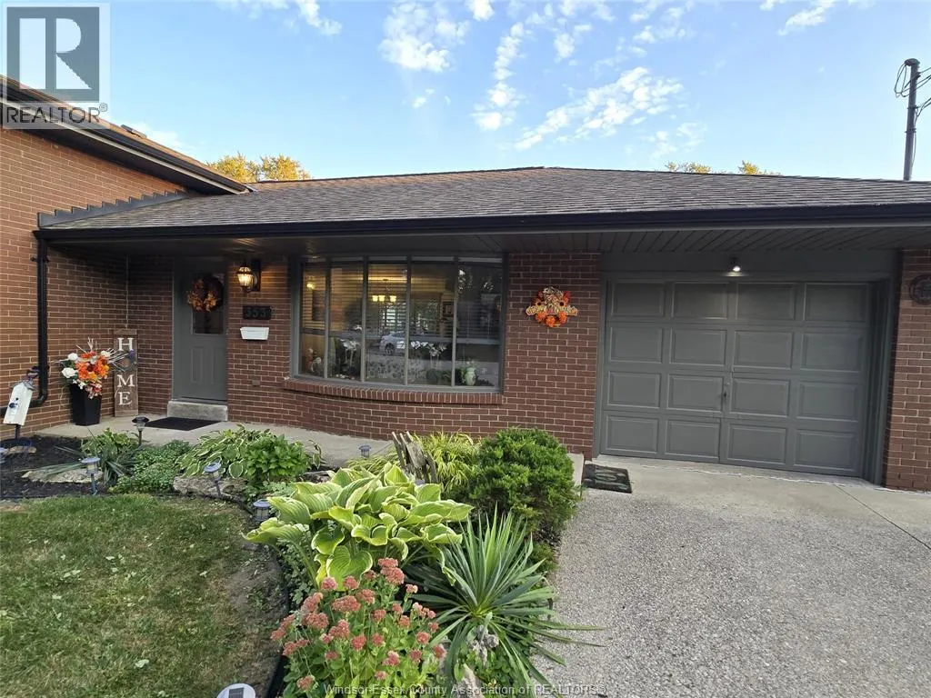 353 Cousineau ROAD