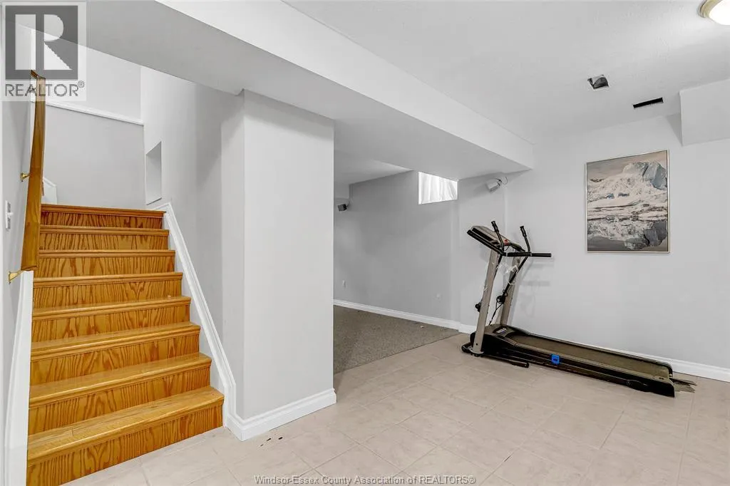 2410 KEVIN STREET