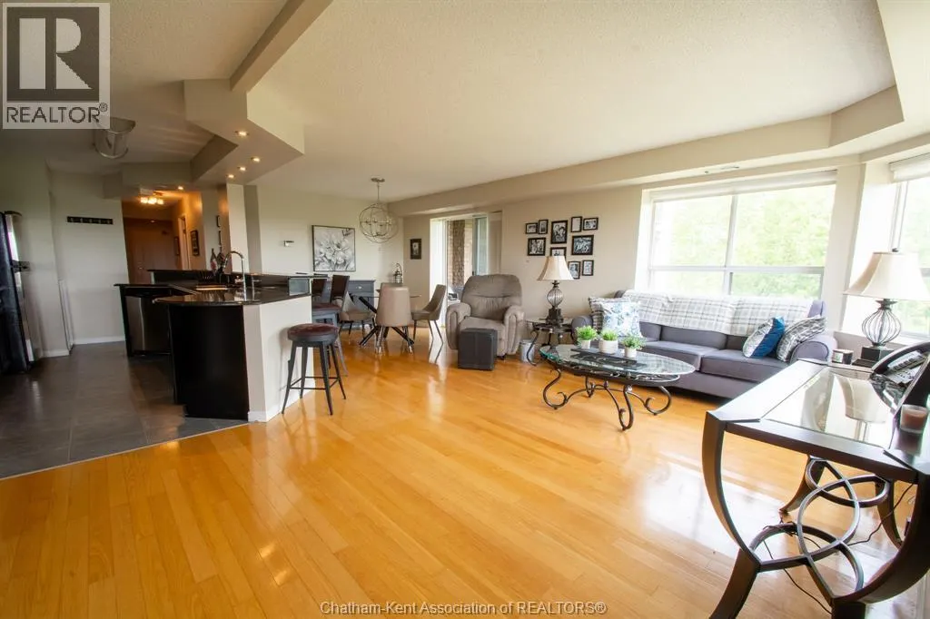 10 Van Allen AVENUE Unit# 804