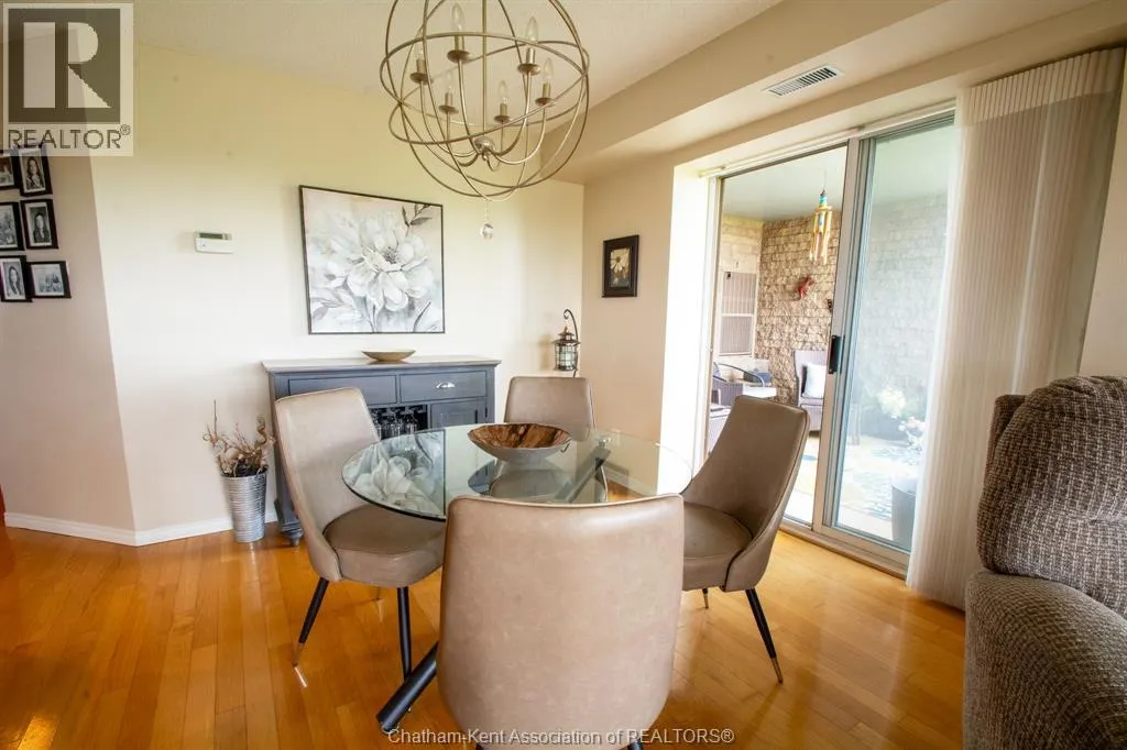 10 Van Allen AVENUE Unit# 804