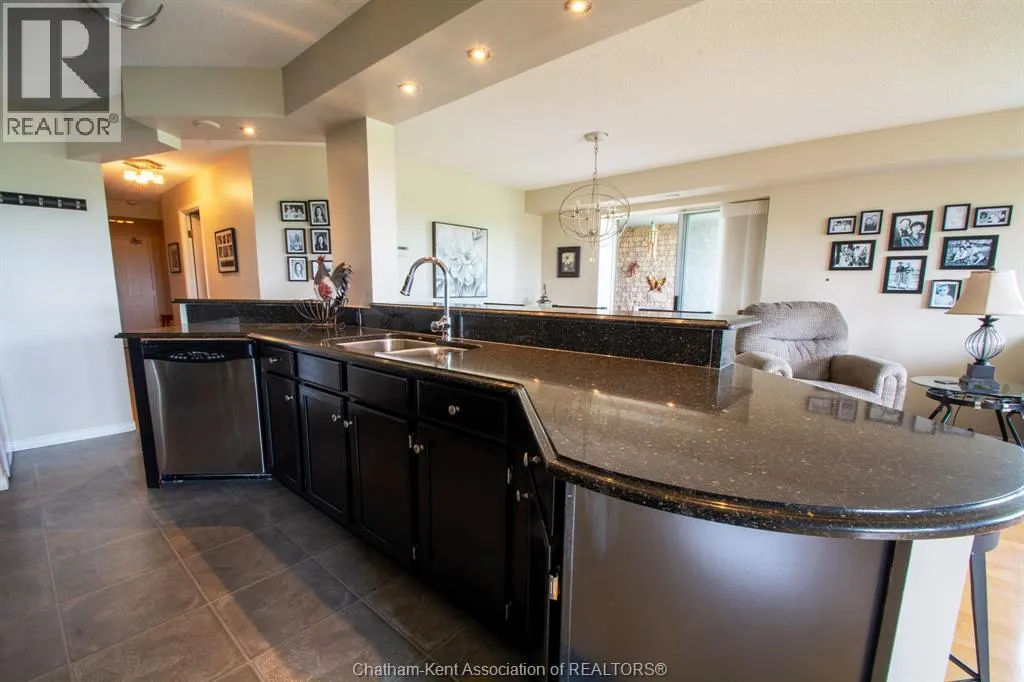 10 Van Allen AVENUE Unit# 804