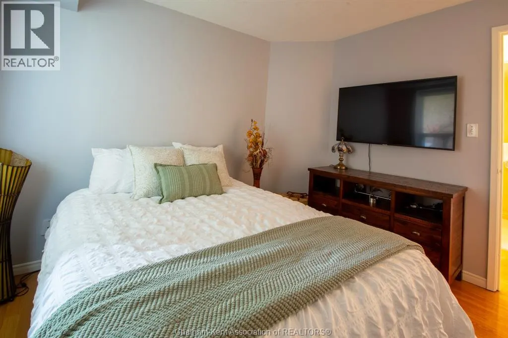 10 Van Allen AVENUE Unit# 804