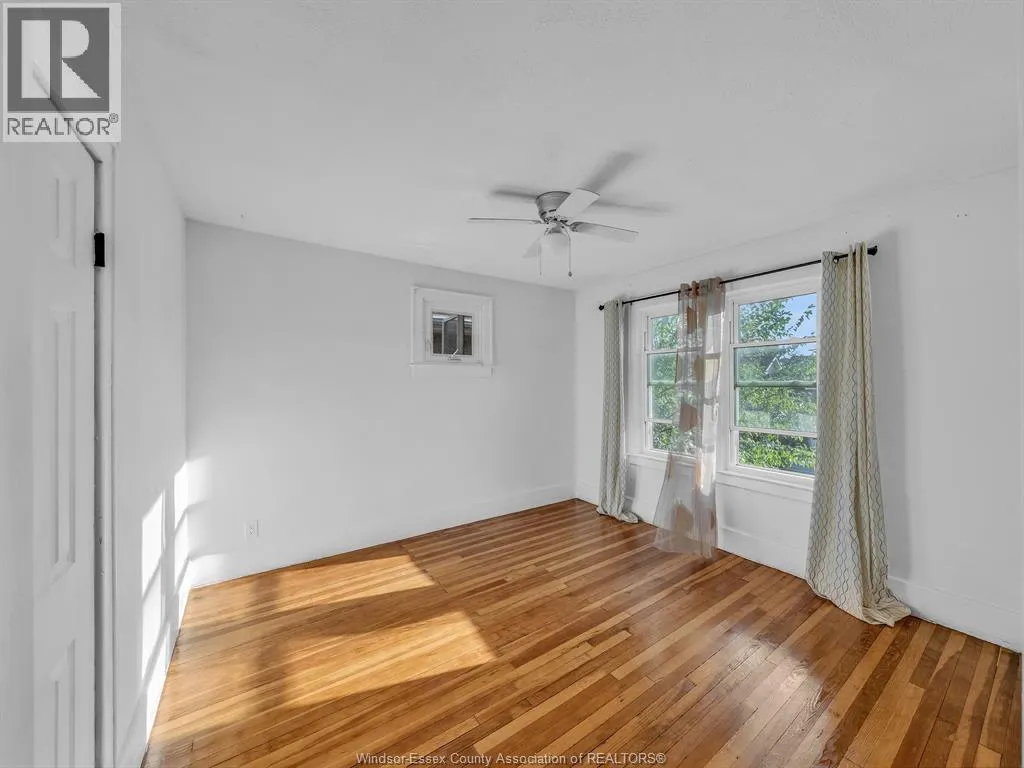 1232 WINDERMERE ROAD