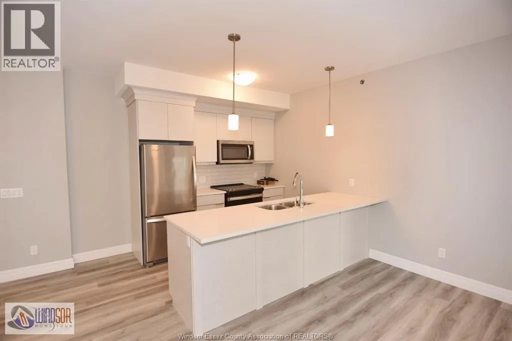 728 BROWNSTONE DRIVE Unit# 305