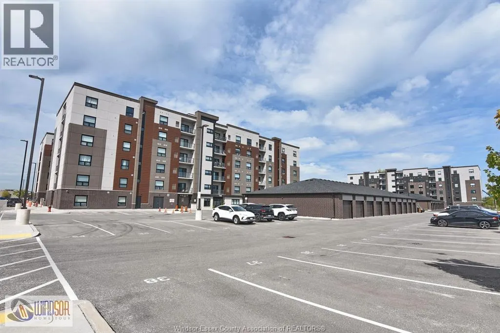 728 BROWNSTONE DRIVE Unit# 305