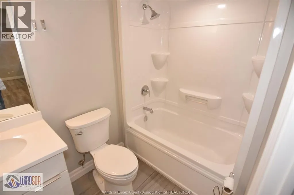 728 BROWNSTONE DRIVE Unit# 305