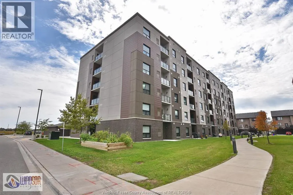728 BROWNSTONE DRIVE Unit# 305
