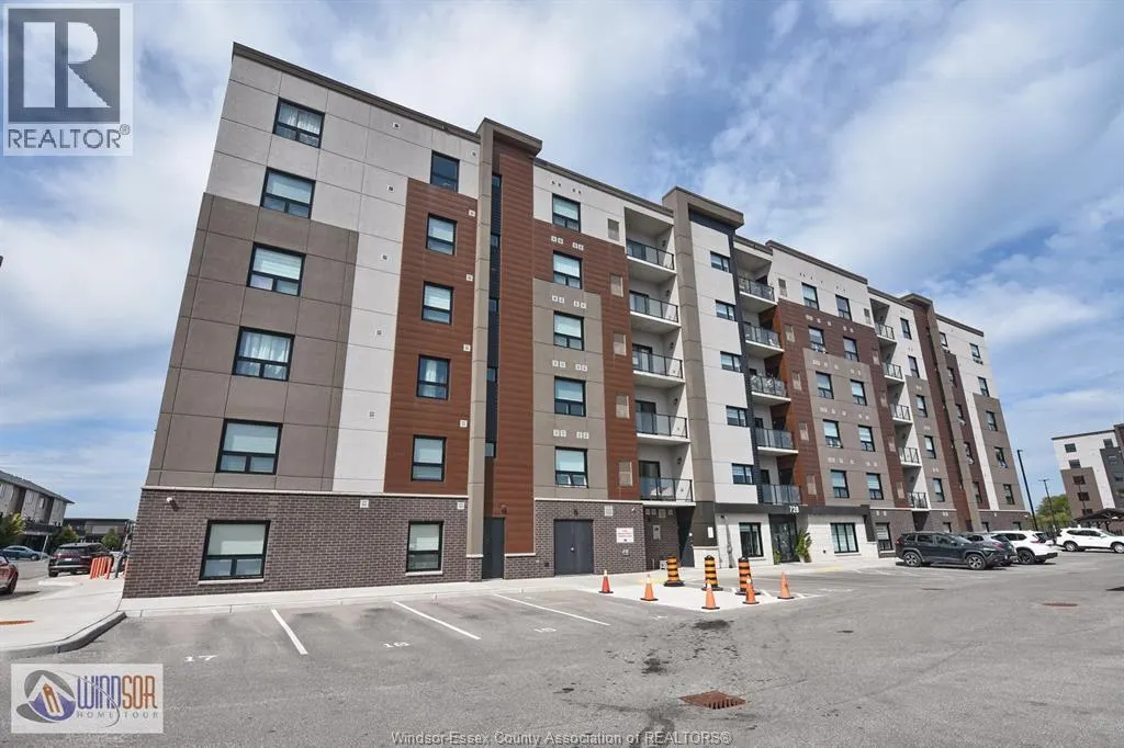 728 BROWNSTONE DRIVE Unit# 305