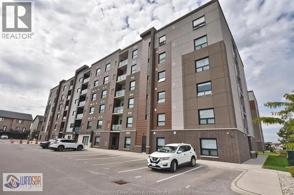 728 BROWNSTONE DRIVE Unit# 305