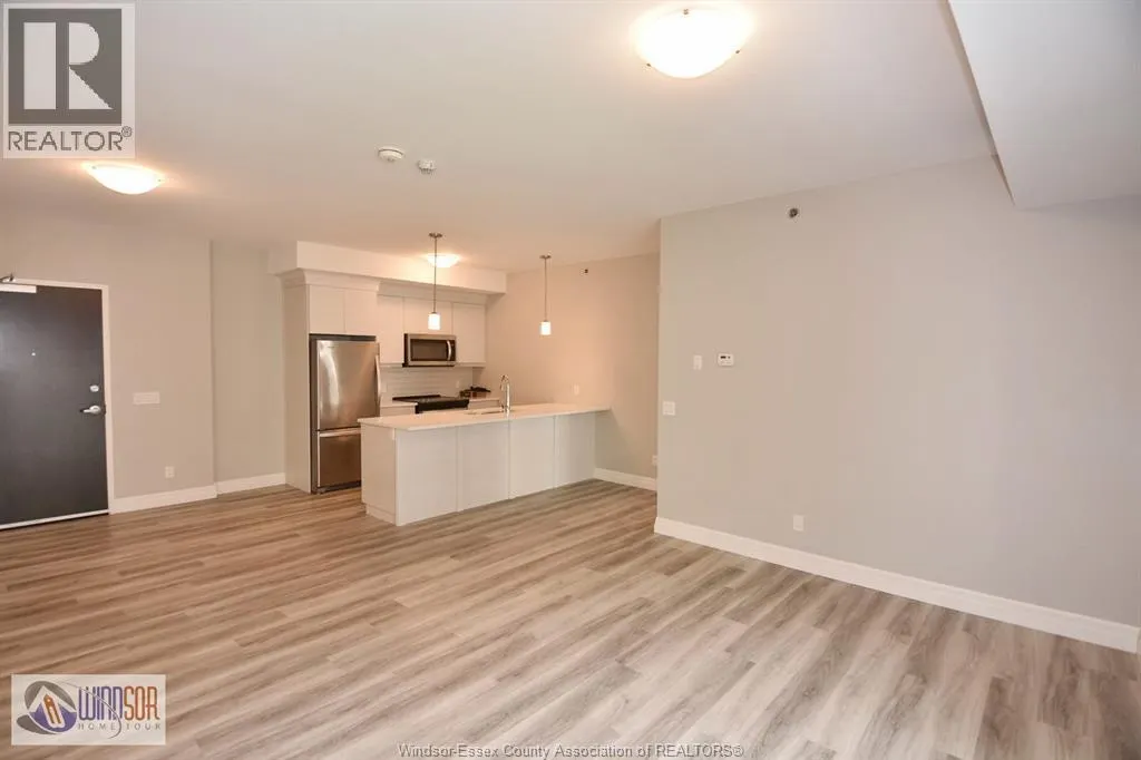 728 BROWNSTONE DRIVE Unit# 305