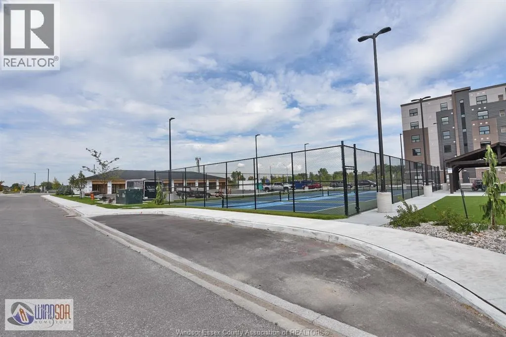 728 BROWNSTONE DRIVE Unit# 305