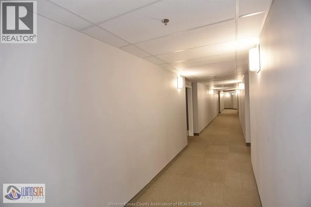 728 BROWNSTONE DRIVE Unit# 305