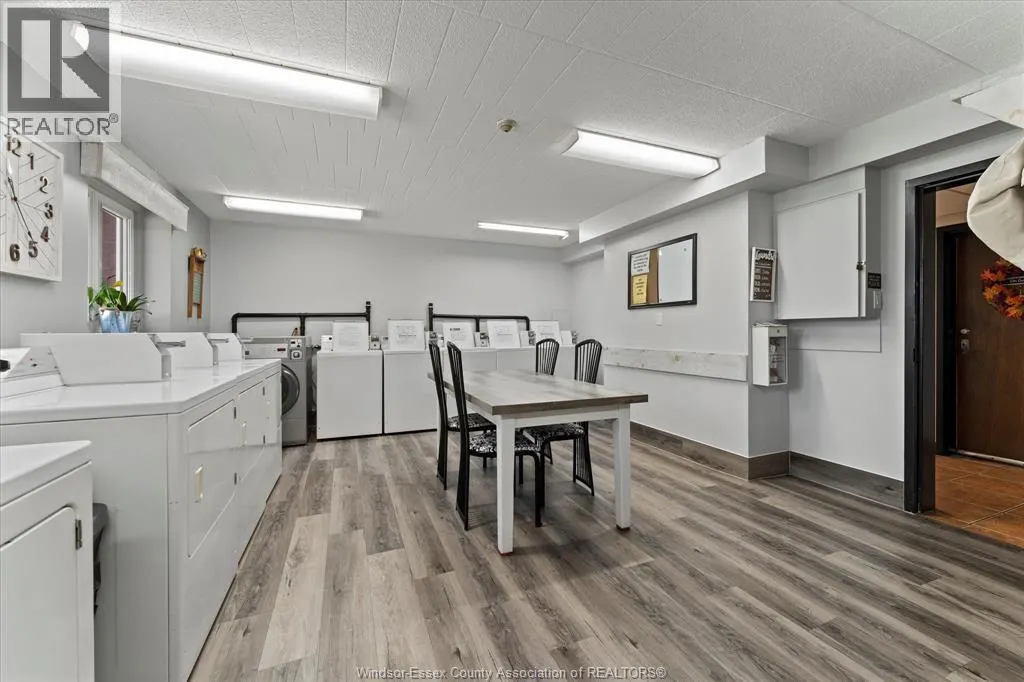 6638 THORNBERRY CRESCENT