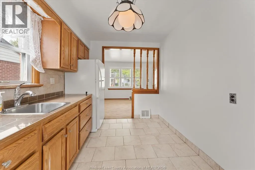 3783 BIRCH