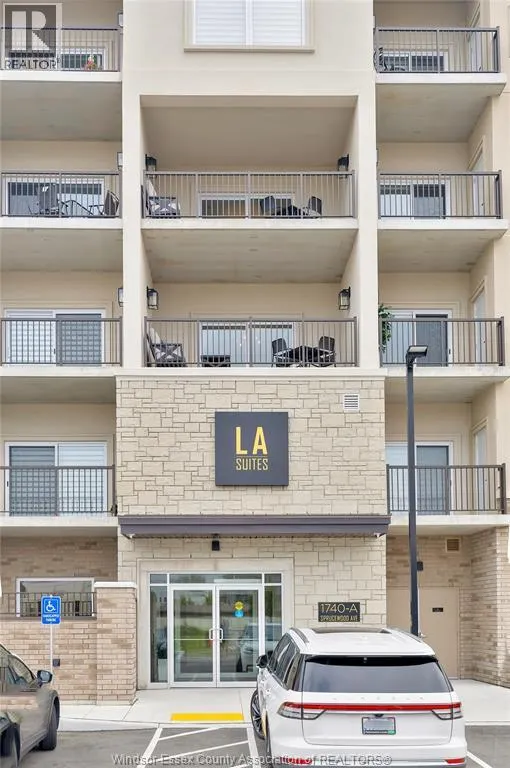 1740-A SPRUCEWOOD Unit# 206