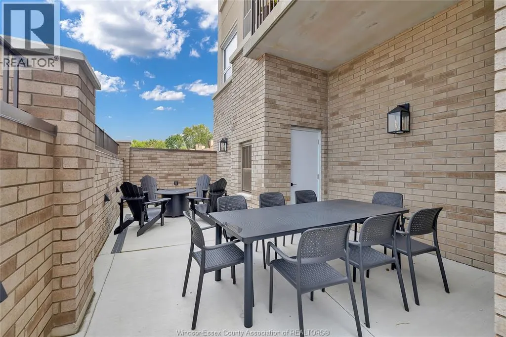 1740-A SPRUCEWOOD Unit# 206