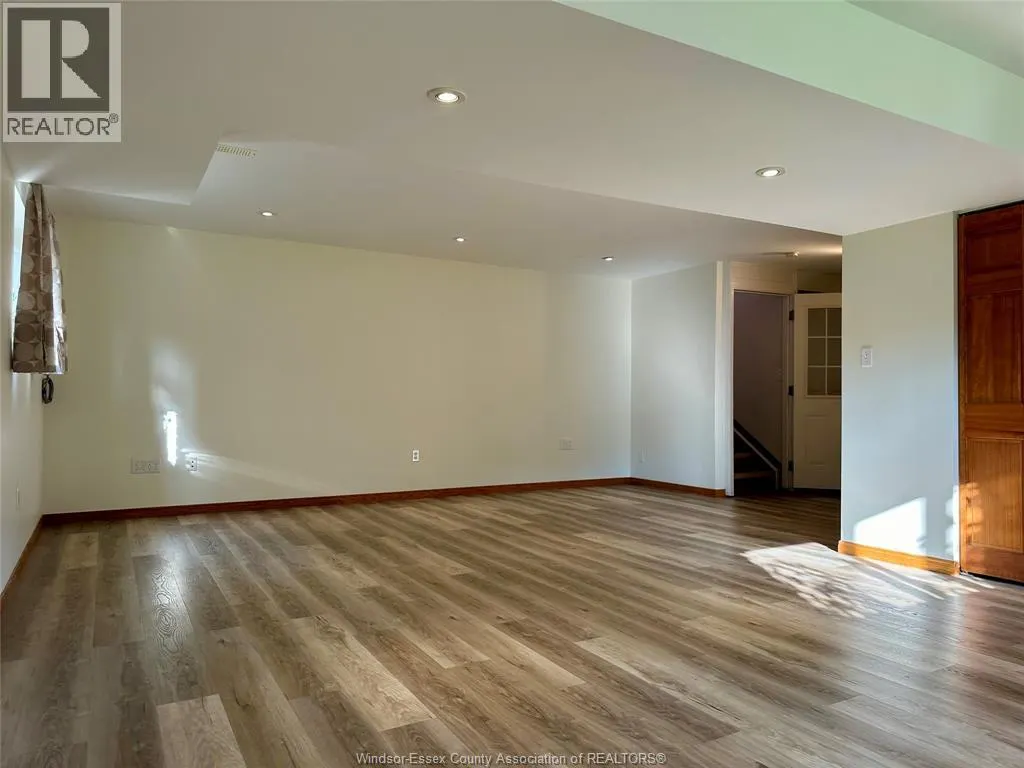 4135 BETTS