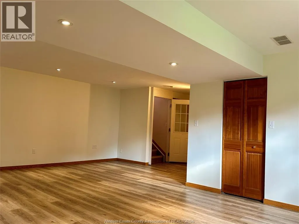 4135 BETTS