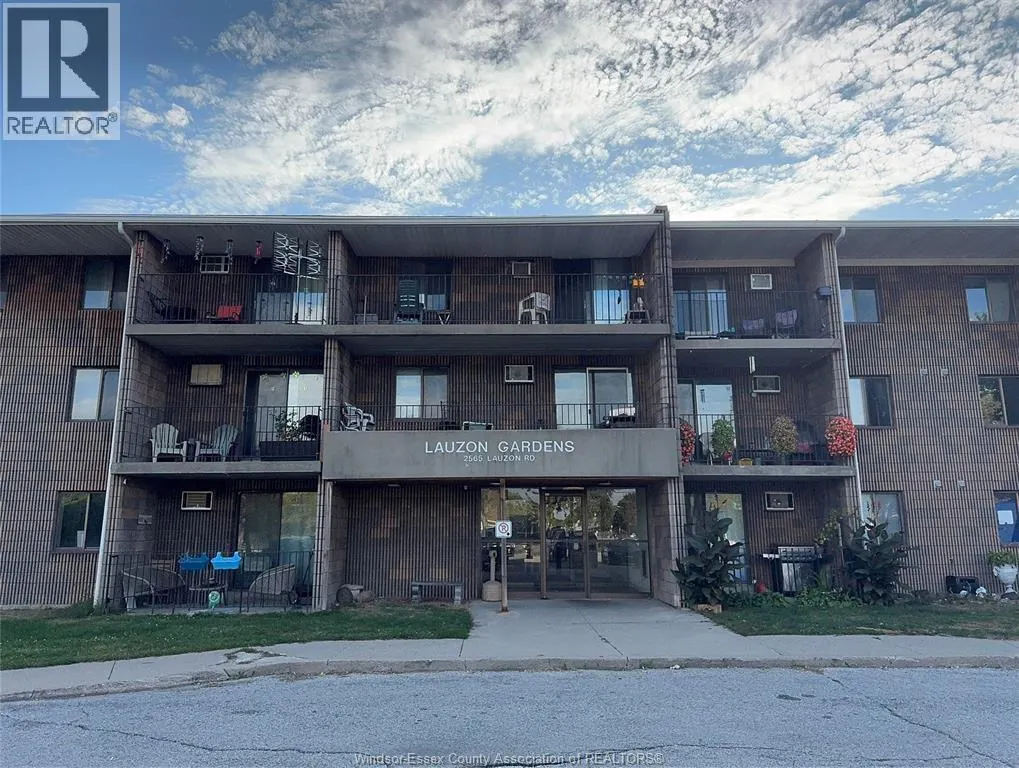 2565 LAUZON ROAD Unit# 204