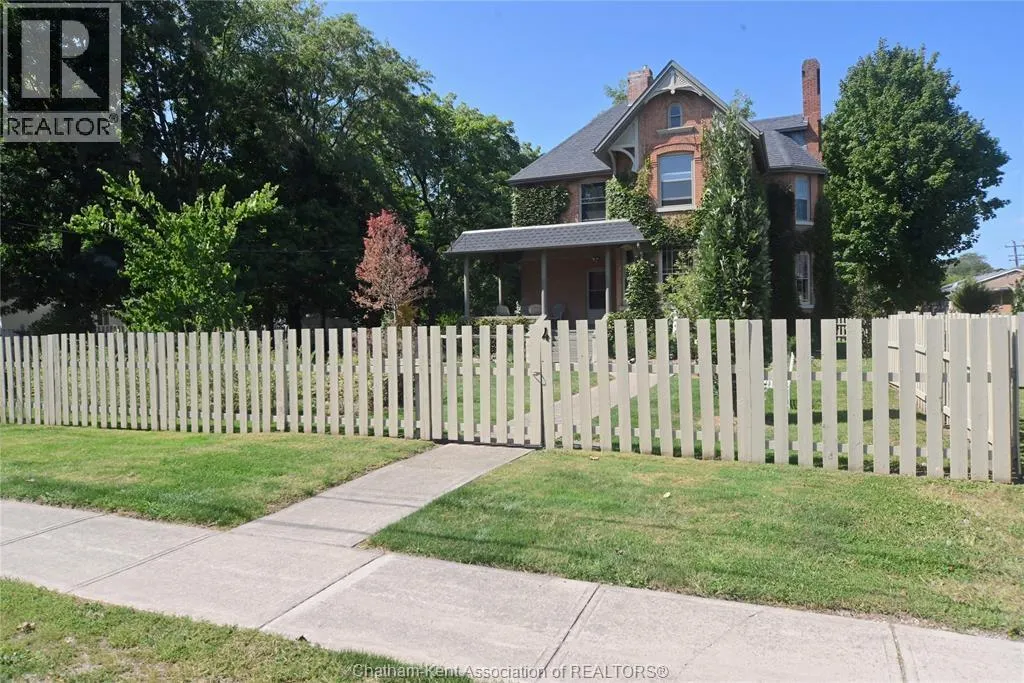 4 Sherman STREET