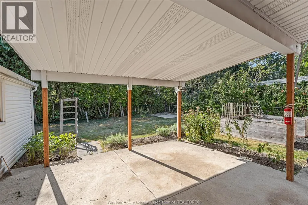 3485 LONGFELLOW AVENUE