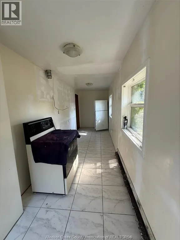 3026 SANDWICH STREET