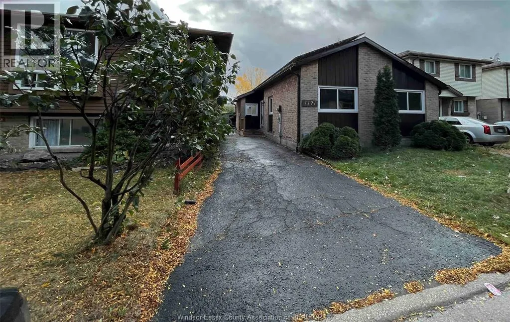 1171 HEATHFIELD COURT