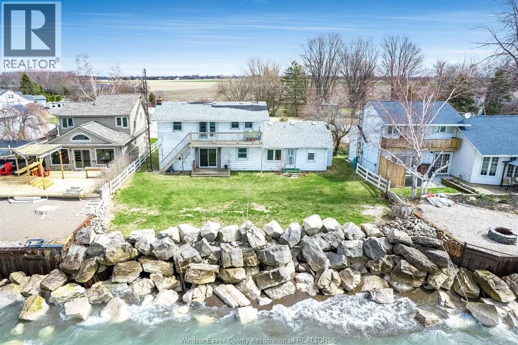 864 POINT PELEE DRIVE
