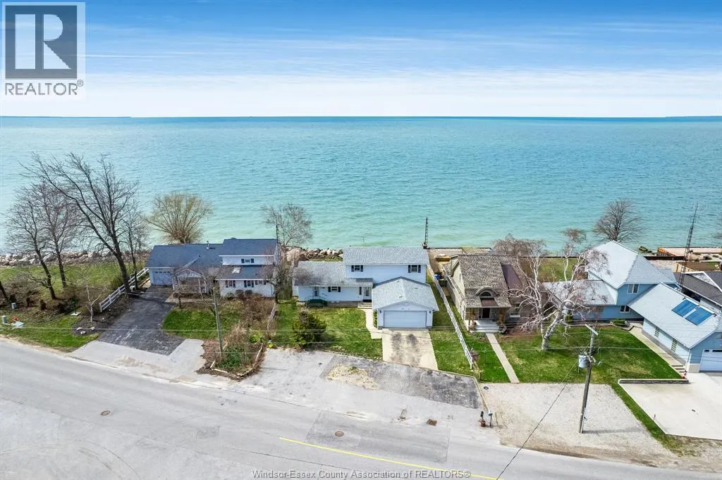 864 POINT PELEE DRIVE