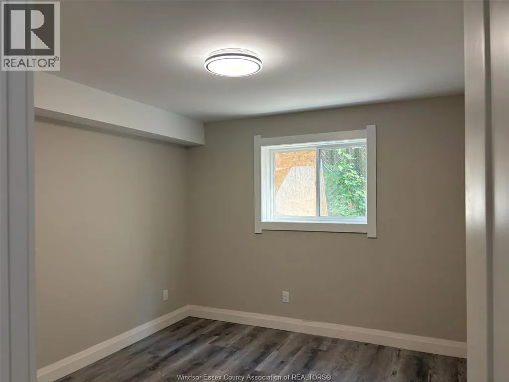 912 HALL AVENUE Unit# B