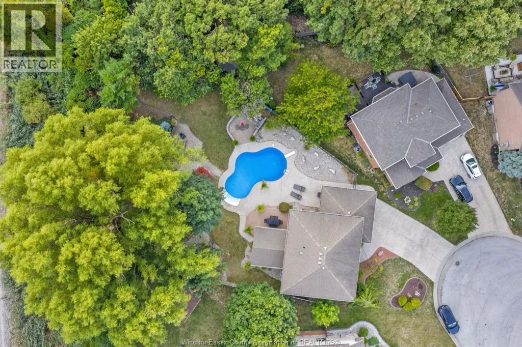 142 PHEASANT RUN DRIVE