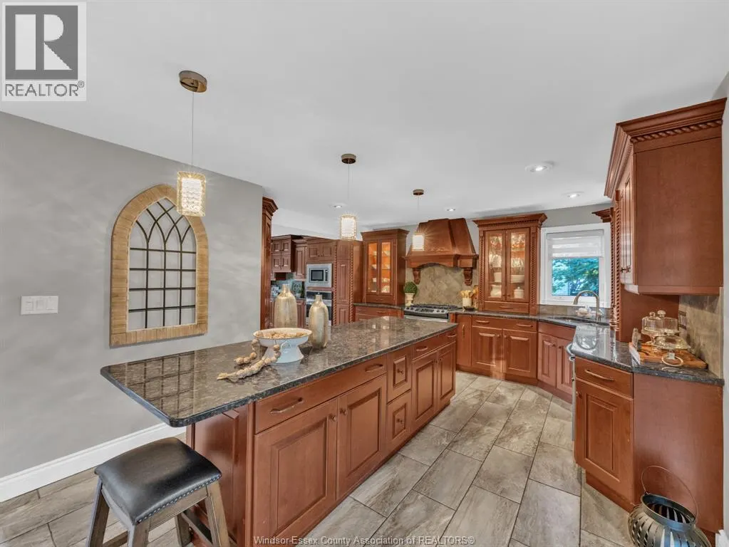 142 PHEASANT RUN DRIVE