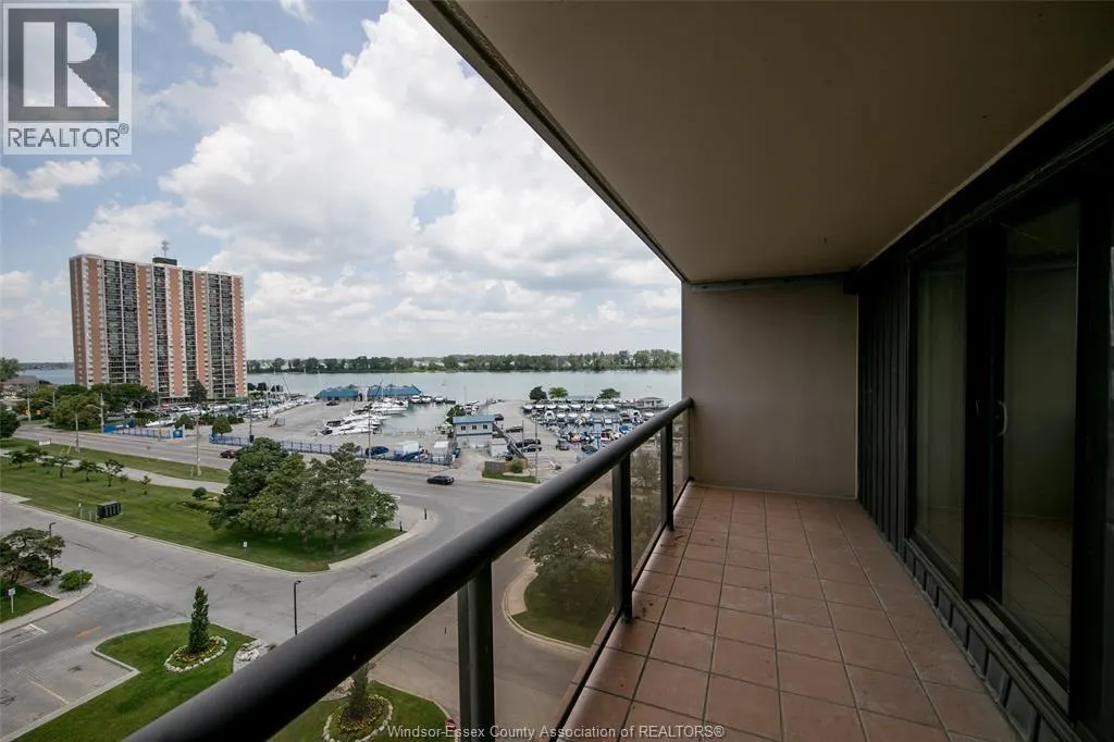 9099 RIVERSIDE DRIVE East Unit# 815-816