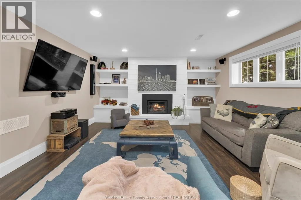 235 WOODRIDGE