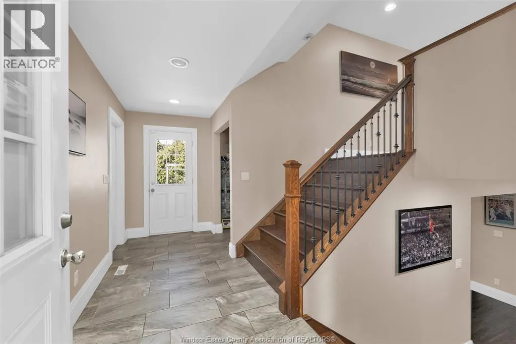 235 WOODRIDGE