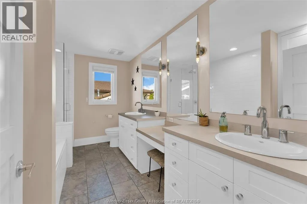 235 WOODRIDGE