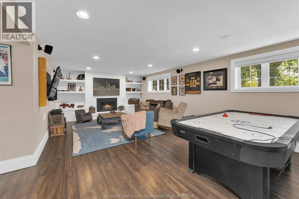 235 WOODRIDGE