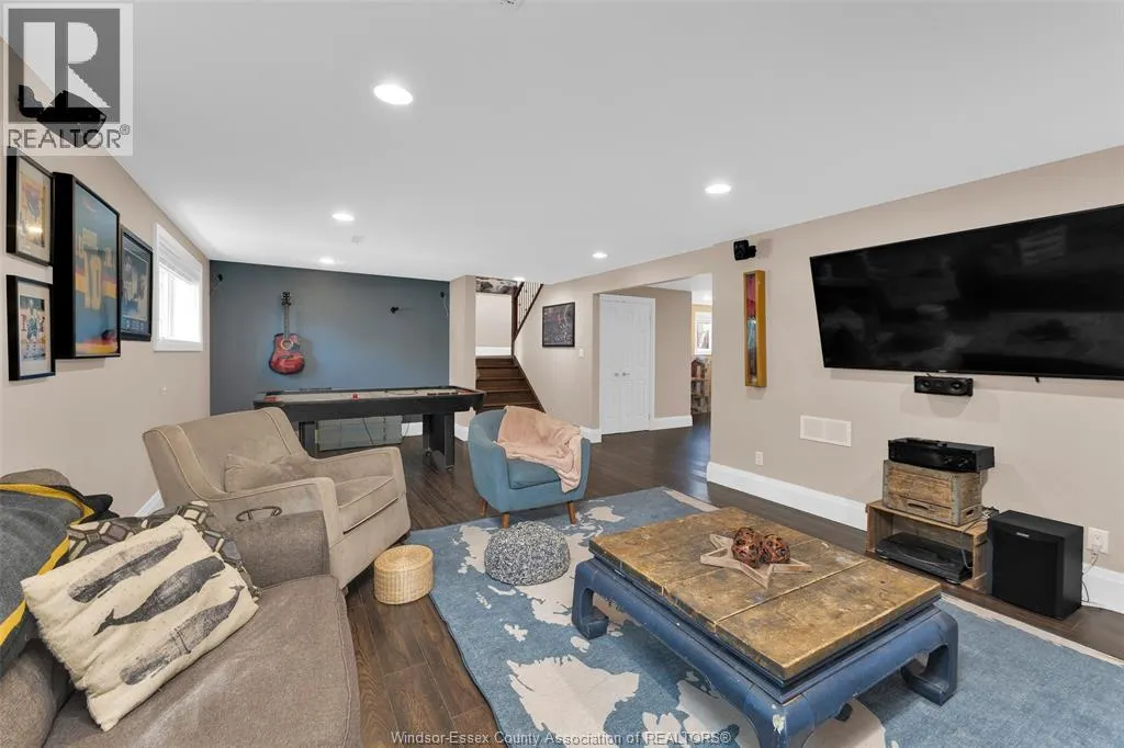 235 WOODRIDGE
