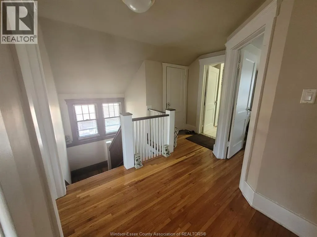 156 GILES BOULEVARD