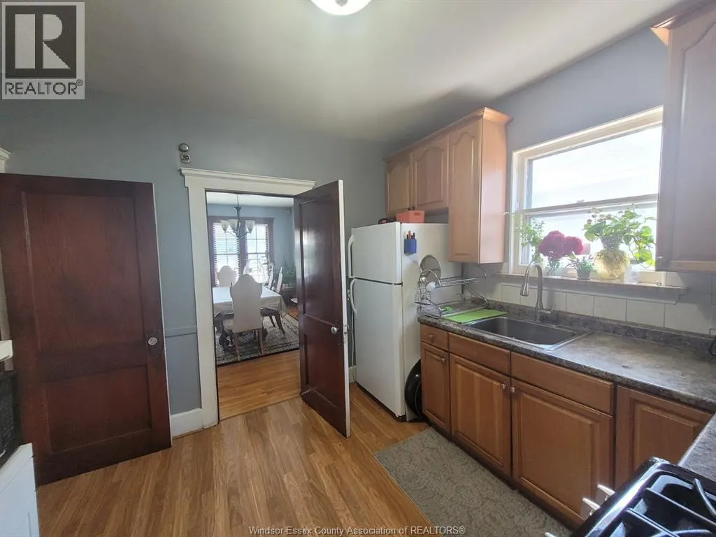 156 GILES BOULEVARD